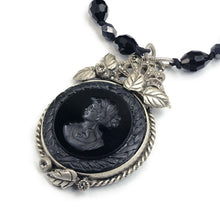 Load image into Gallery viewer, Delphine Intaglio Necklace N1281 - Sweet Romance Wholesale