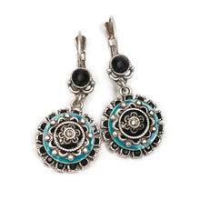 Load image into Gallery viewer, Concho Earrings OL_E305