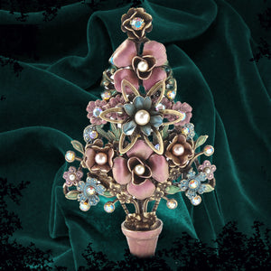 Topiary Christmas Tree Brooch P179