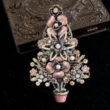 Load image into Gallery viewer, Topiary Christmas Tree Brooch P179