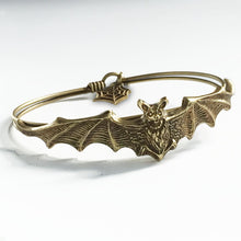 Load image into Gallery viewer, Elvira&#39;s Vampire Bat Bracelet EL_BR119 - Sweet Romance Wholesale