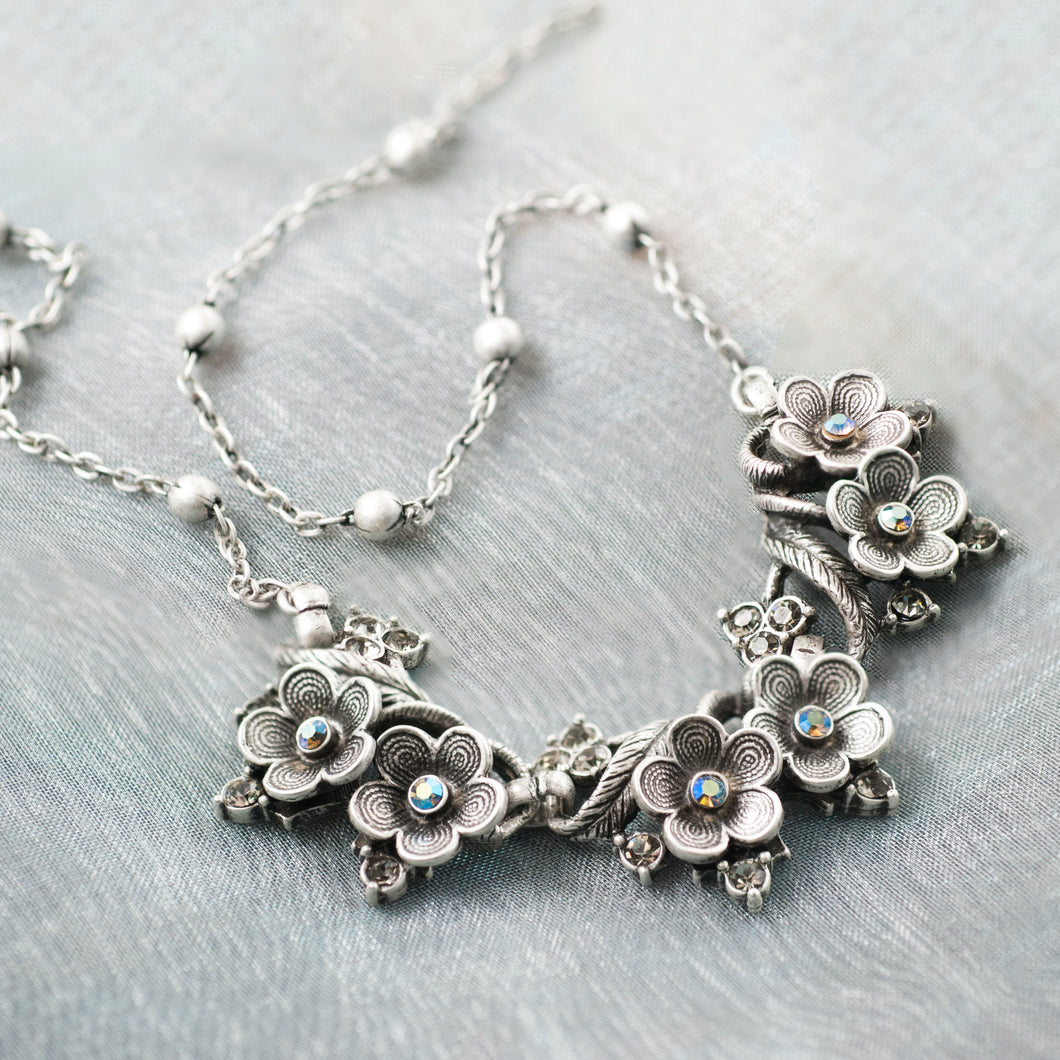 Silver Forget-me-not Flower Necklace N347-R - Sweet Romance Wholesale