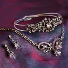 Load image into Gallery viewer, Delicate Victorian Starlight Bracelet OL_BR356 - Sweet Romance Wholesale