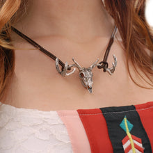 Load image into Gallery viewer, Thunderhill Skull Necklace N284 - Sweet Romance Wholesale