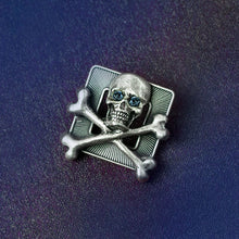 Load image into Gallery viewer, Skull &amp; Crossbones Pin P653 - Sweet Romance Wholesale