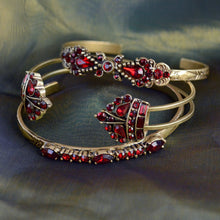 Load image into Gallery viewer, Linear Bracelet BR521 - Sweet Romance Wholesale