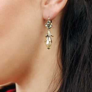 Lily Pearl Earrings - Sweet Romance Wholesale