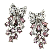 Load image into Gallery viewer, Retro Moderne Bow Clip On Earrings - Sweet Romance Wholesale