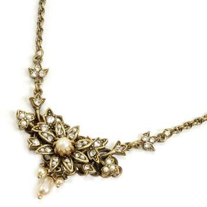 Pearl Blossom Necklace - Sweet Romance Wholesale