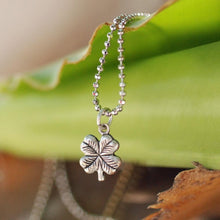 Load image into Gallery viewer, Tiny Clover Charm Necklace N1447 - Sweet Romance Wholesale