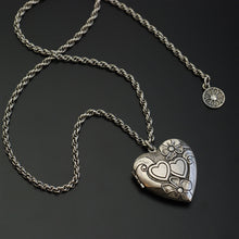 Load image into Gallery viewer, Sweet Heart Silver Locket N1577 - Sweet Romance Wholesale