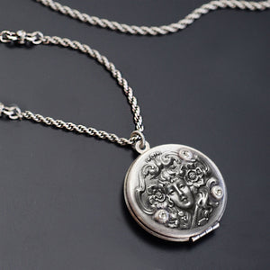 Art Nouveau Silver Locket N1582 - Sweet Romance Wholesale