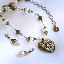 Load image into Gallery viewer, Pave Pansy and Pearls Necklace N922 - Sweet Romance Wholesale