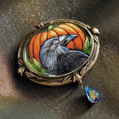 Raven Halloween Pin - Sweet Romance Wholesale