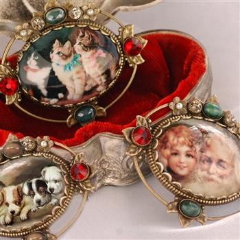 Vintage Christmas Pins - Sweet Romance Wholesale