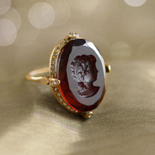 Load image into Gallery viewer, Faceted Glass Oval Intaglio Ring R130 - Sweet Romance Wholesale
