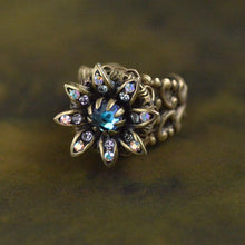 Load image into Gallery viewer, Wild Flower Daisy Ring - Sweet Romance Wholesale