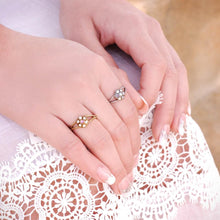 Load image into Gallery viewer, Rosette Toe Ring - Sweet Romance Wholesale