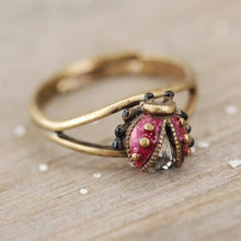 Load image into Gallery viewer, Ladybug Toe Ring - Sweet Romance Wholesale