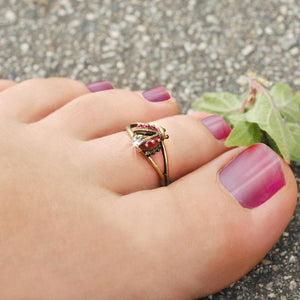 Ladybug Toe Ring - Sweet Romance Wholesale